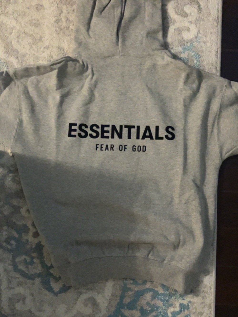 FOG essentials dark oatmeal hoodie size medium. 1:1